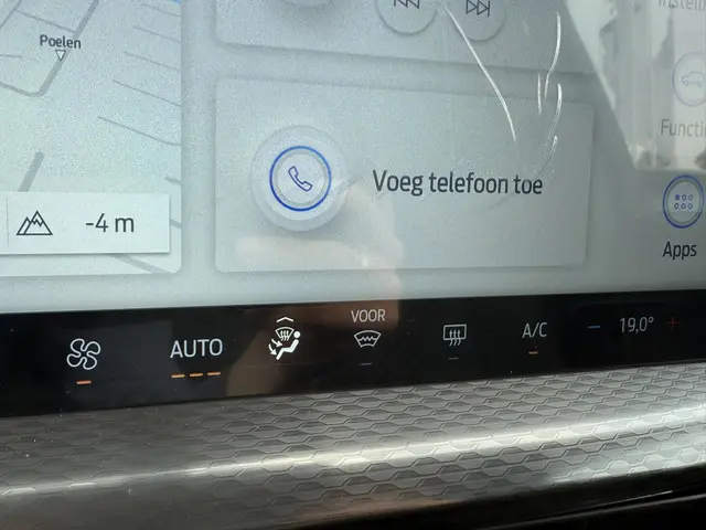Ford Kuga 2.5 PHEV Titanium 2025 Hybride Benzine 24