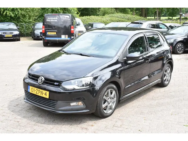 Volkswagen Polo 1.4 TSI BlueGT 2013 Benzine 31