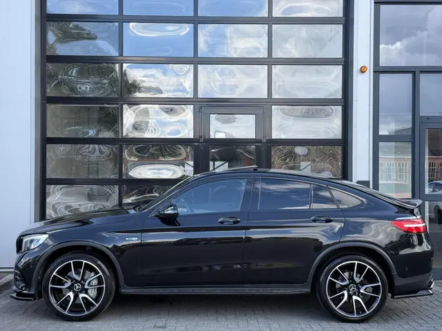 Mercedes-Benz GLC AMG 43 4MATIC 2017 Benzine 4
