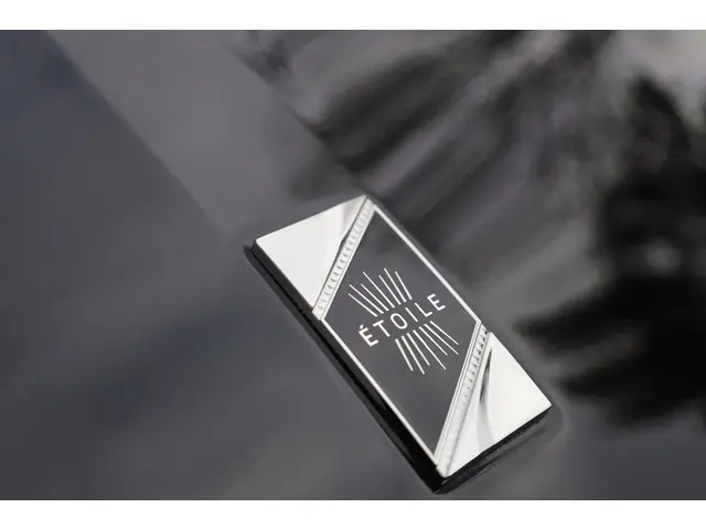 DS DS 4 e-Tense 225 'Etoile' 2024 Hybride Benzine 3