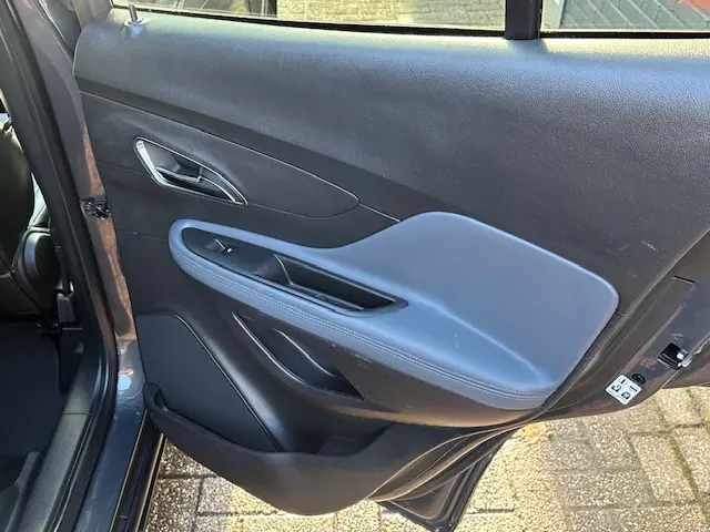 Opel Mokka 1.4 T Cosmo / Trekaak/ Camera/ Navi 2015 Benzine 21