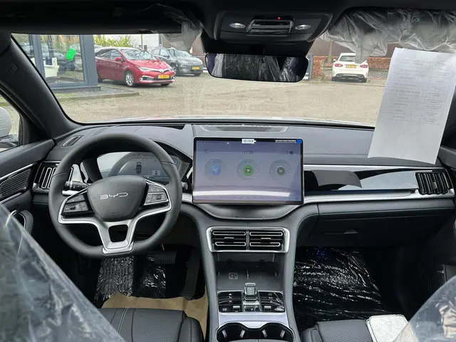 BYD SEAL U 1.5 DM-i FWD Boost 2025 Hybride Benzine 11