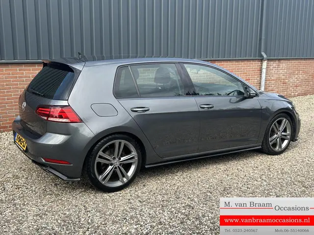 Volkswagen Golf 1.4 TSI ECC/Pdc/Navigatie/18” 2018 Benzine 3