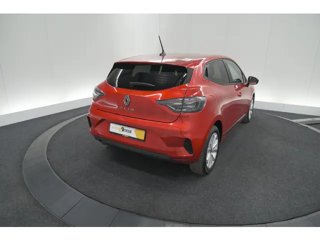 Renault Clio TCe 90 GPF Evolution 2024 Benzine 63