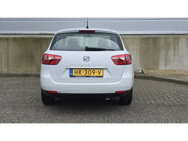 SEAT Ibiza ST 1.0 EcoTSI Style Connect 2015 Benzine 6