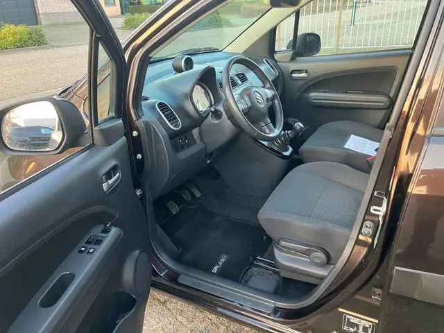 Suzuki Splash 1.2 Comfort Airco, Trekhaak 2014 Benzine 10