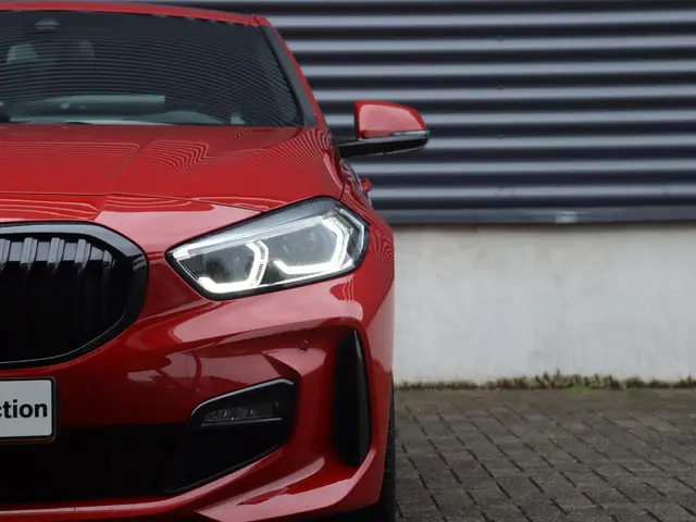 BMW 1 Serie 5-deurs 118i 2023 Benzine 30