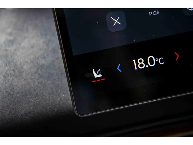 Lynk & Co 08 1.5 More 2026 Hybride Benzine 25