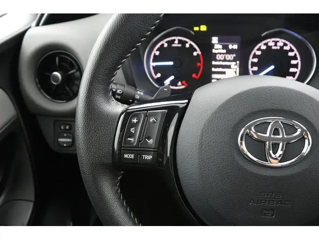 Toyota Yaris 1.5 VVT-i Active 2020 Benzine 19