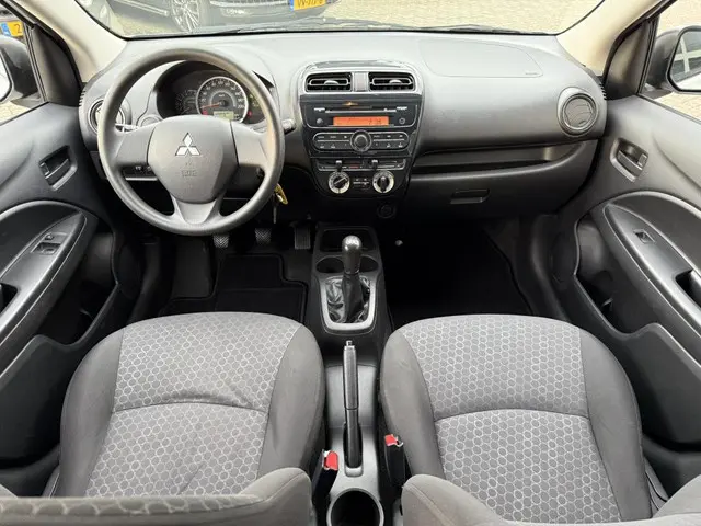 Mitsubishi Space Star 2