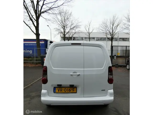 Citroën Berlingo 1.6 BLUEHDI 100 AUTOMAAT 2015 Diesel 5