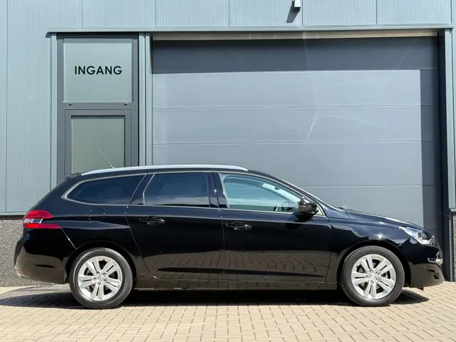 Peugeot 308 SW 1.2 PureTech Blue Lion 2017 Benzine 5