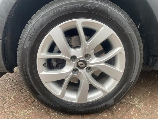 Renault Captur 3