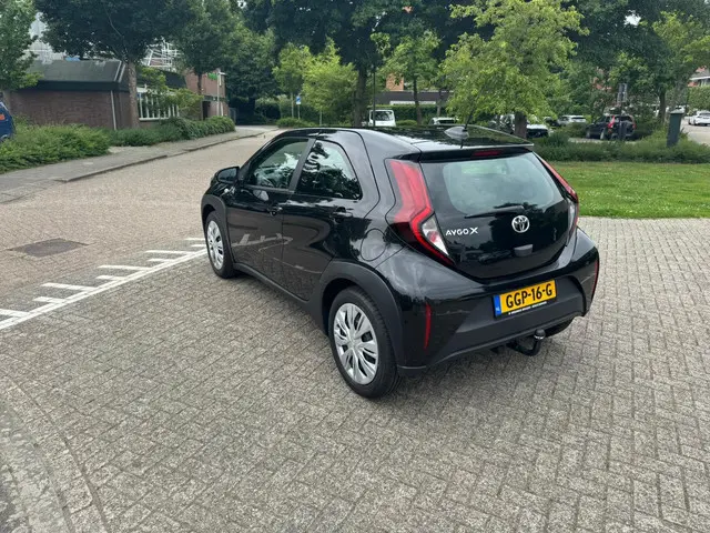 Toyota Aygo X 1.0 VVT-i S-CVT Play 2023 Benzine 7