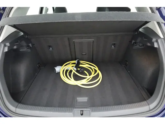 Volkswagen e-Golf | Navi | 2018 Elektrisch 26