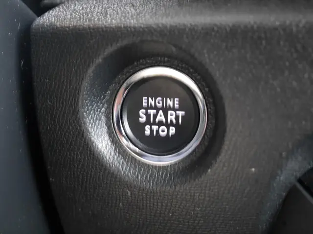 Citroën ë-C4 Shine 50 kWh 2021 Elektrisch 36