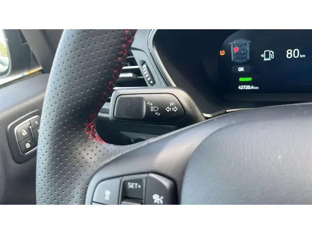 Ford Kuga 2.5 FHEV ST-Line X 2024 Hybride Benzine 23