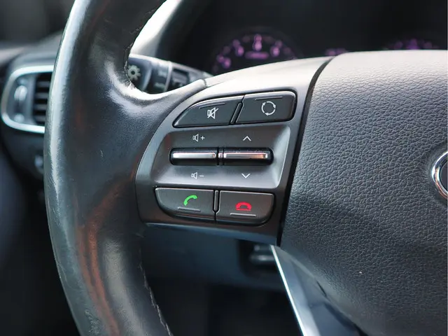 Hyundai i30 1.0 T-GDI Comfort 120pk 2018 Benzine 12