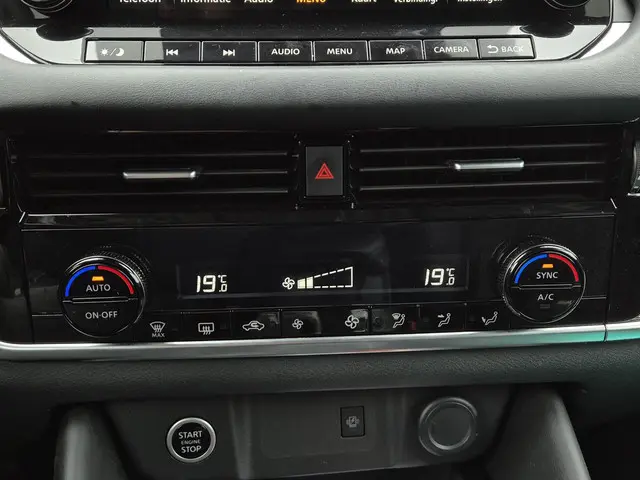 Nissan QASHQAI 1.3 MHEV Xtronic N-Style 2022 Benzine 13