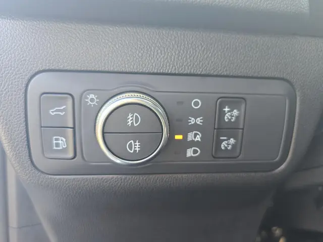 Ford Kuga 2.5 PHEV ST-Line X 2022 Hybride Benzine 17