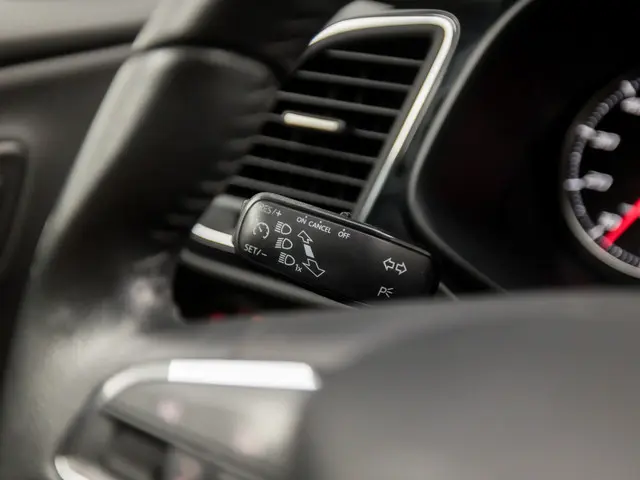 SEAT Leon ST 1.2 TSI Sport 2014 Benzine 21