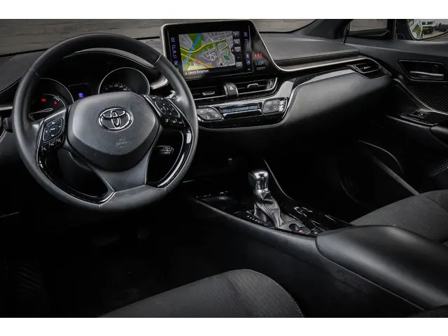 Toyota C-HR 1.8 Hybrid Dynamic 2019 Hybride Benzine 3