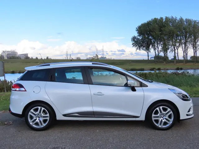 Renault Clio Estate 0.9 TCe Zen *Navi *Cruise 2018 Benzine 5