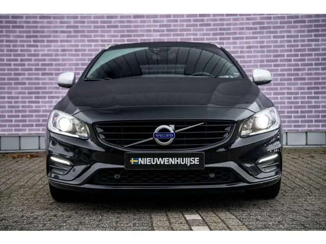 Volvo V60 2.0 T4 Business Sport 2018 Benzine 8