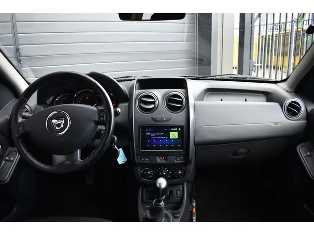 Dacia Duster TCe 125 4x2 10th Anniversary 2015 Benzine 9