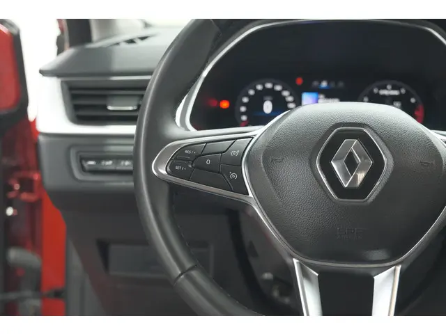 Renault Captur TCe 90 Techno 2024 Benzine 35