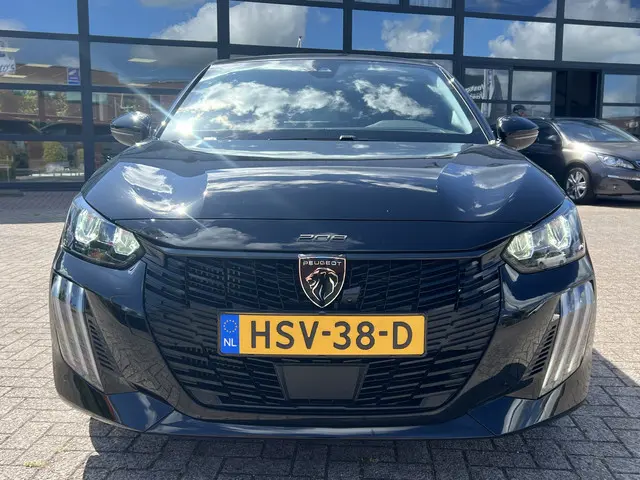 Peugeot 208 1.2 100 pk Allure 2024 Benzine 8