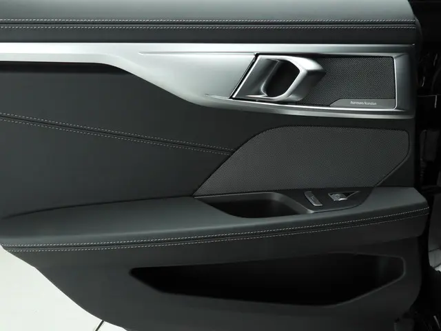 BMW 8 Serie Gran Coupé 840i 2024 Benzine 18