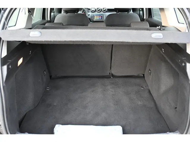 Dacia Duster TCe 130 Comfort 2020 Benzine 12