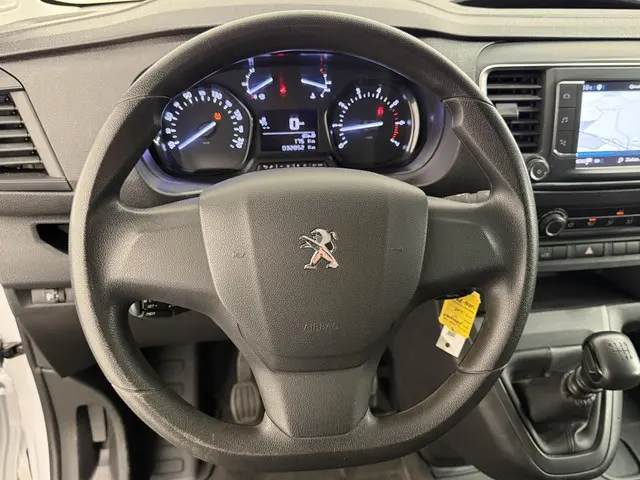 Peugeot Expert 1.5 BlueHDI 120PK L2 2023 Diesel 26