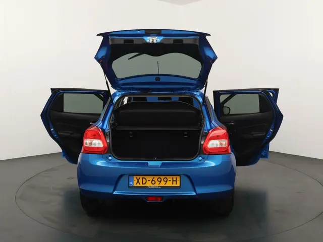 Suzuki Swift 1.2 Select 2018 Benzine 21