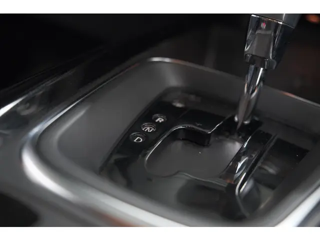 Renault Kadjar TCe 140 EDC Limited 2019 Benzine 46