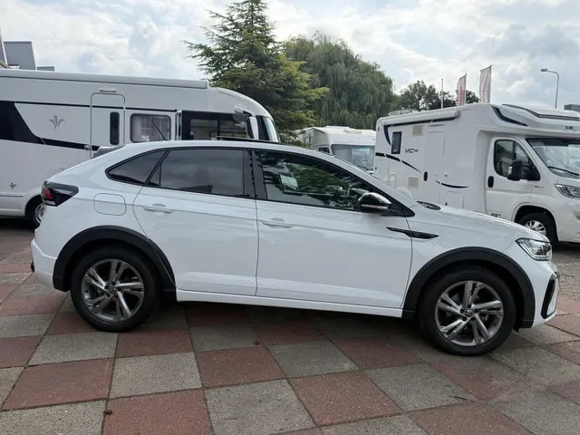 Volkswagen Taigo 1.0 TSI R-Line 2023 Benzine 15