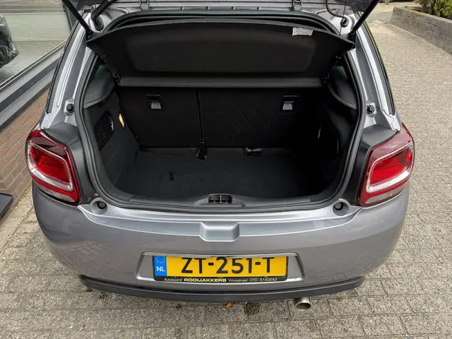 DS DS 3 1.2 PureTech Connected Chic 2019 Benzine 16