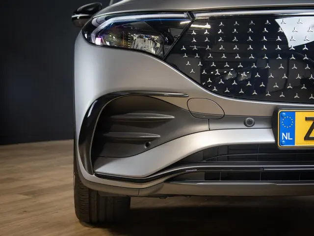 Mercedes-Benz EQB 250+ AMG Line 2024 Elektrisch 5