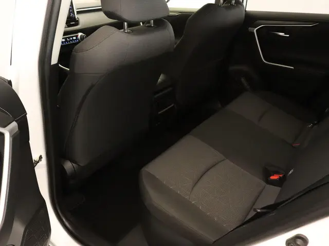 Toyota RAV4 2.5 Hybrid Dynamic 2021 Hybride Benzine 9