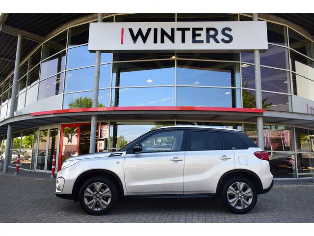 Suzuki Vitara 2
