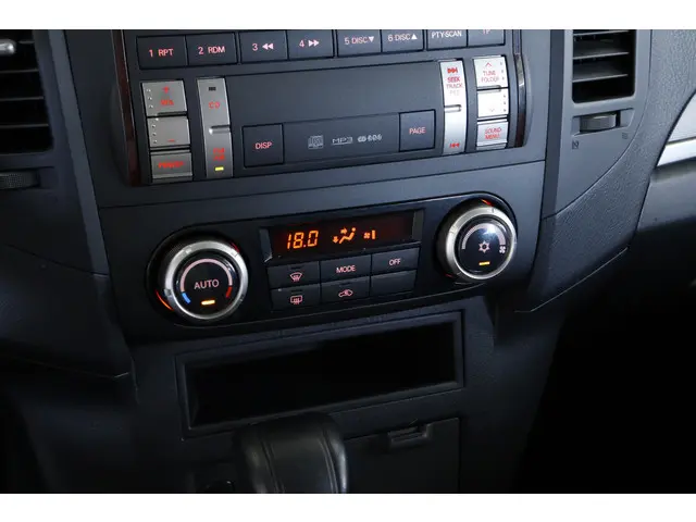 Mitsubishi Pajero 3.2 DI-D Instyle 4WD 2014 Diesel 16