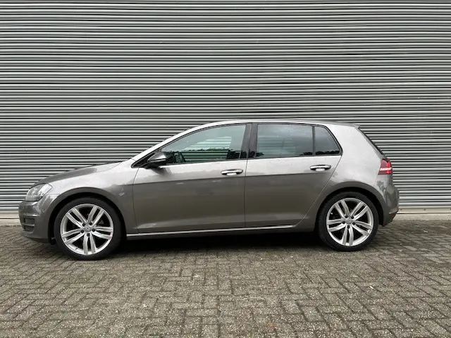Volkswagen Golf 1.4 TSI ACT Highline R-LINE 2014 Benzine 9
