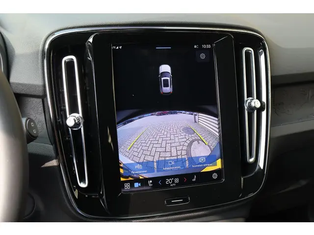 Volvo XC40 Recharge Core 70 kWh 2022 Elektrisch 15