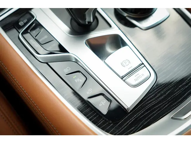 BMW 7 Serie 745e High Executive 2019 Hybride Benzine 43