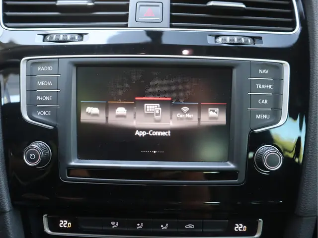 Volkswagen Golf Variant Highline 1.2 TSI 2016 Benzine 36