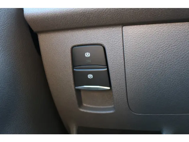 Ford E-Transit 350 L2 H2 Trend 68 kWh 2025 Elektrisch 26