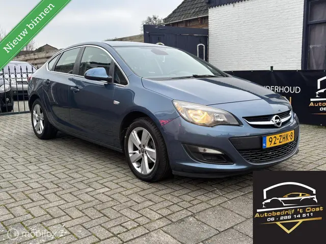 Opel Astra 1.4 Turbo Edition | AIRCO | CRUISE | 2012 Benzine