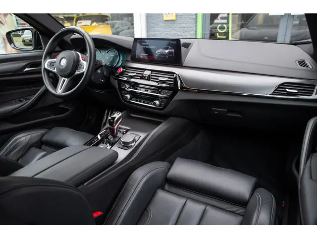 BMW M5 5-serie 2018 Benzine 18