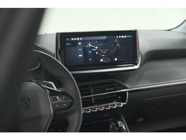 Peugeot 208 Hybrid 100 e-DCS6 Allure 2024 Benzine 53